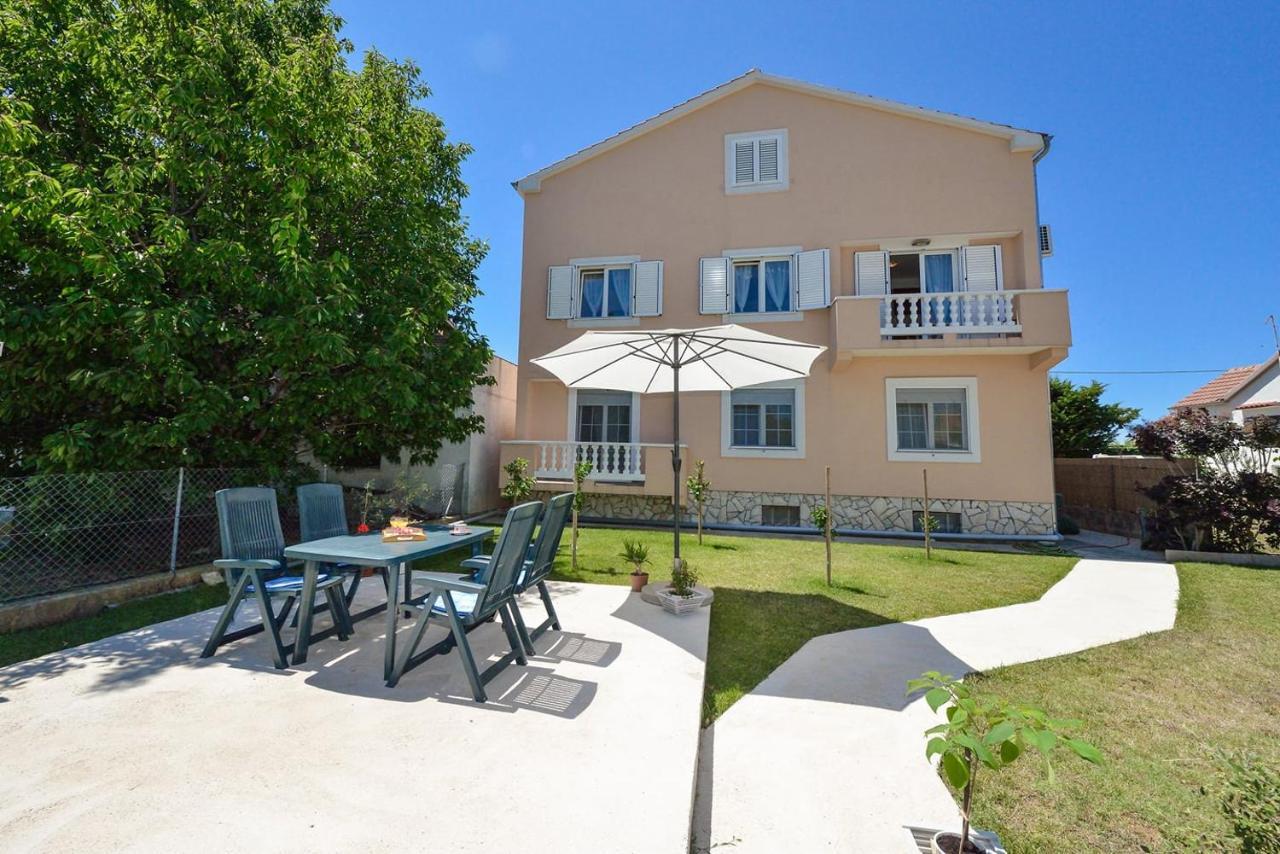 Sreca Apartment Near Beach With Bbq بيبينيا المظهر الخارجي الصورة