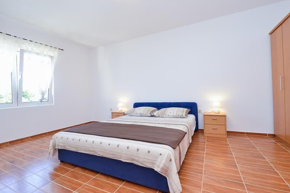Sreca Apartment Near Beach With Bbq بيبينيا المظهر الخارجي الصورة