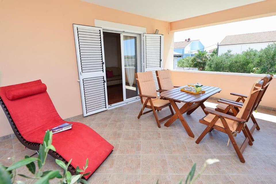 Sreca Apartment Near Beach With Bbq بيبينيا المظهر الخارجي الصورة
