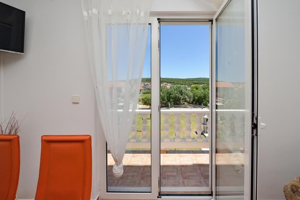 Sreca Apartment Near Beach With Bbq بيبينيا المظهر الخارجي الصورة
