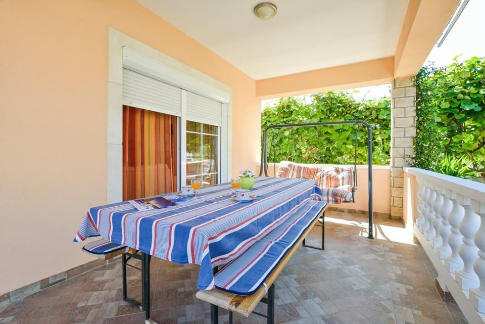 Sreca Apartment Near Beach With Bbq بيبينيا المظهر الخارجي الصورة